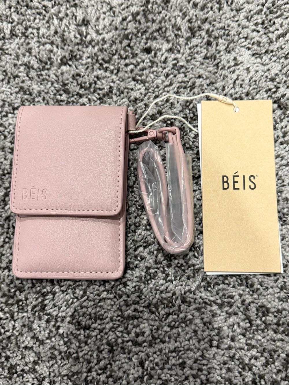 Beis The ID Wristlet